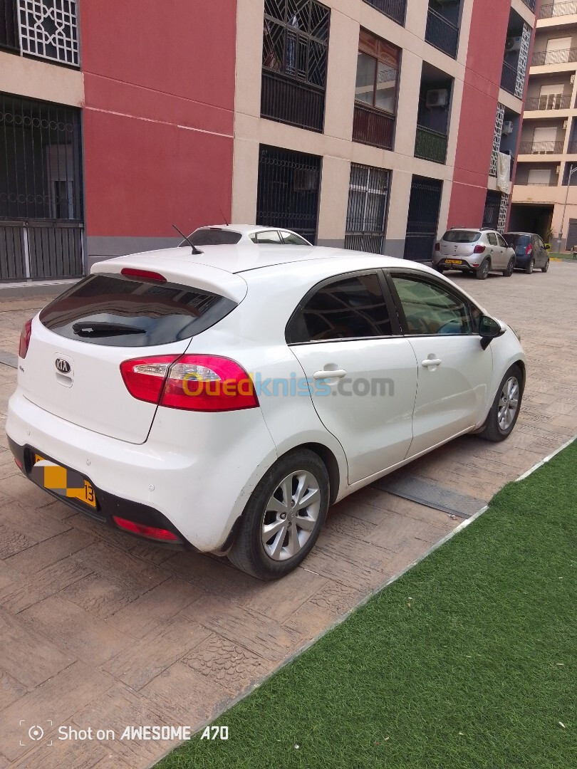 Kia Rio 5 portes 2014 Pop