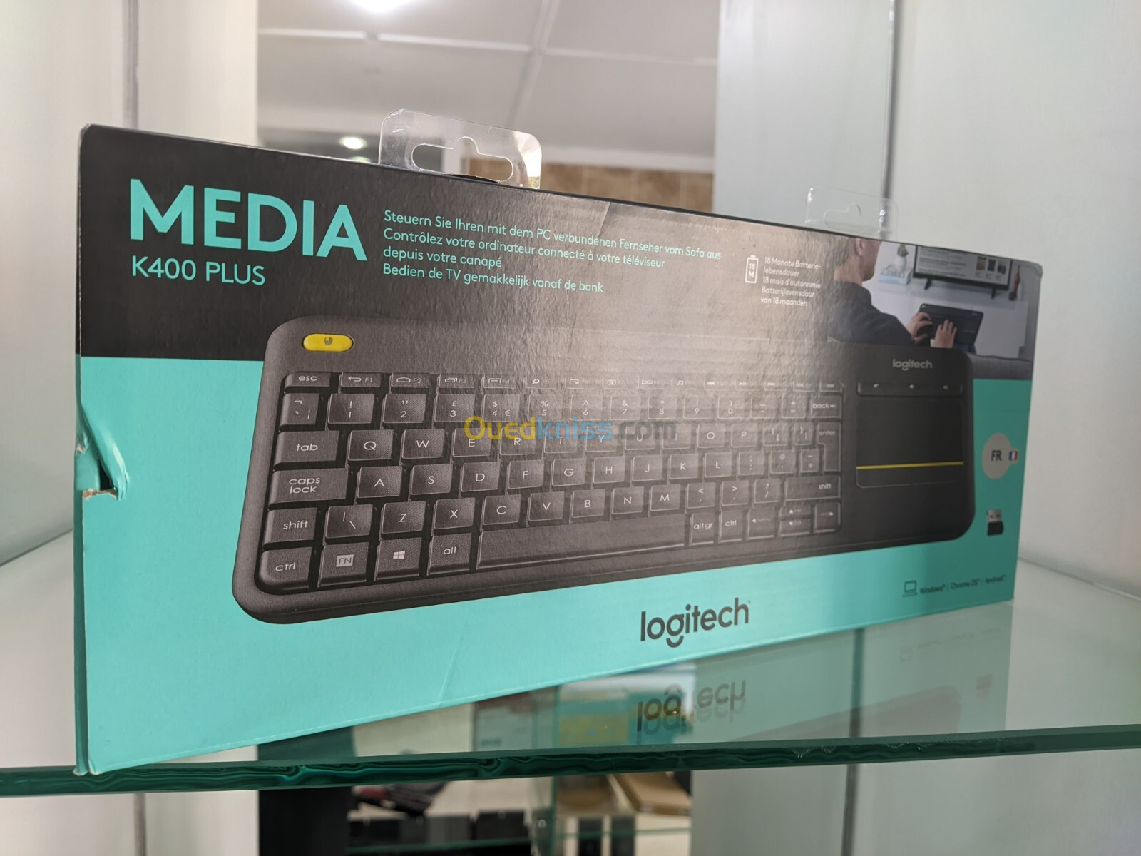 Clavier + pad souris Logitech K400 plus