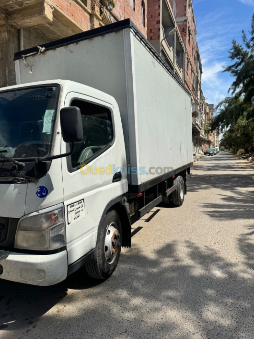 Mitsubishi Mitsubishi FUSO CANTER 2015 2015