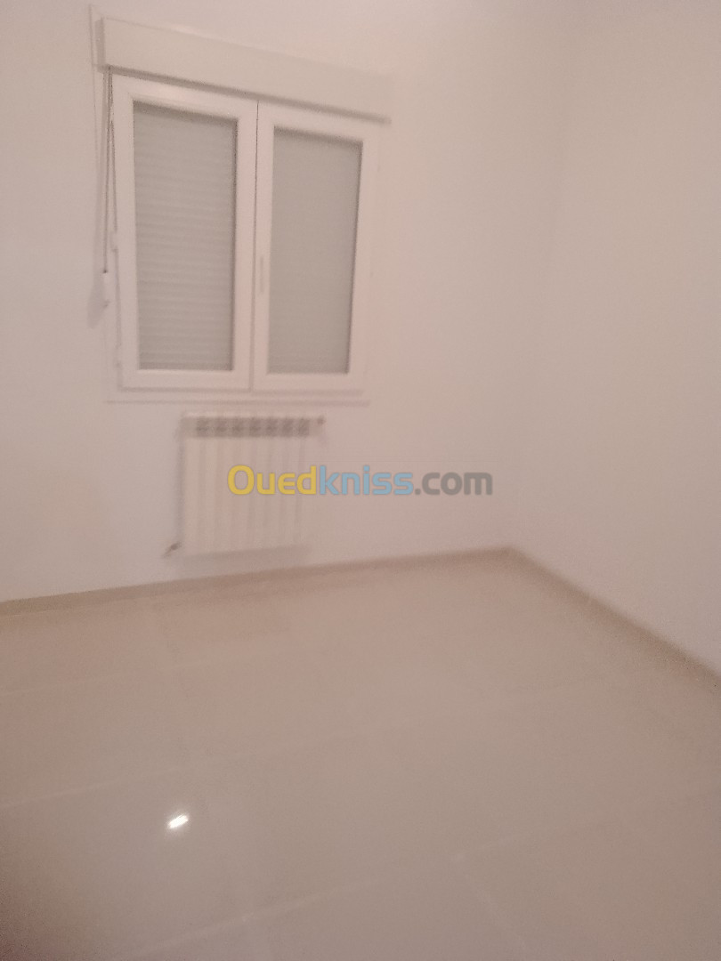 Location Appartement F4 Alger Kouba