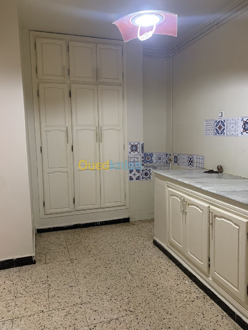 Vente Appartement F3 Alger Ain naadja