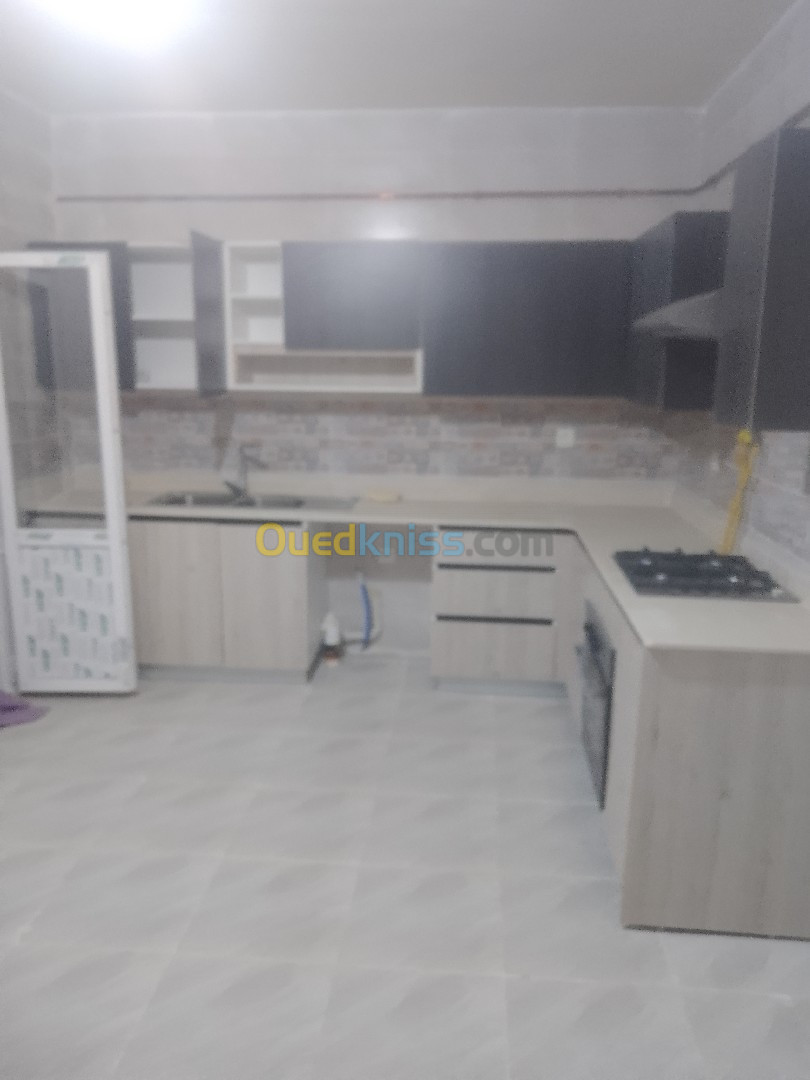 Location Appartement F5 Alger Kouba