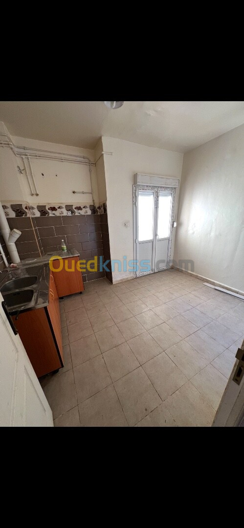 Location Appartement F4 Aïn Témouchent Ain temouchent