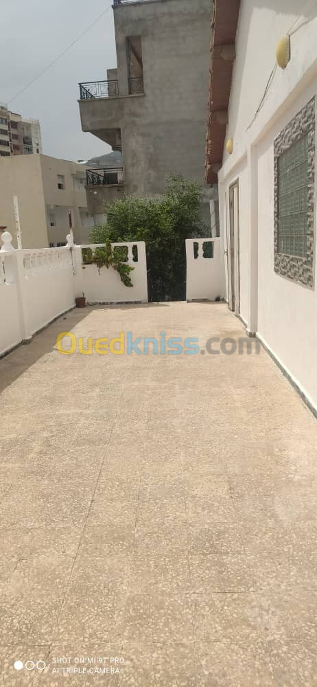 Location Appartement F3 Annaba Annaba