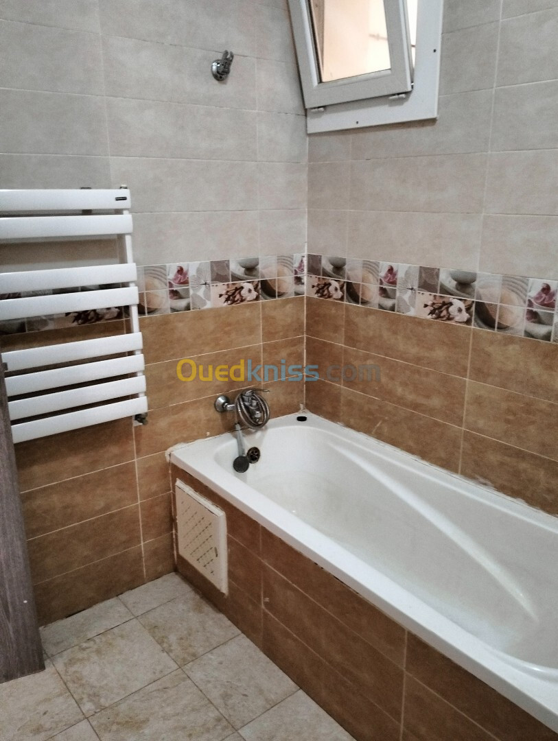 Location Appartement F5 Alger Ouled fayet