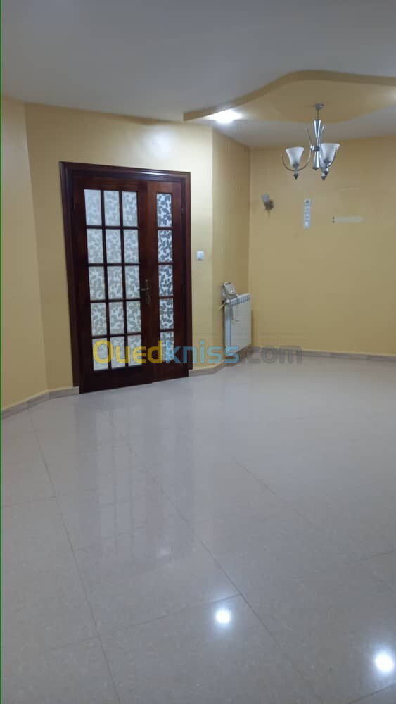 Vente Niveau De Villa F4 Alger Bordj el kiffan