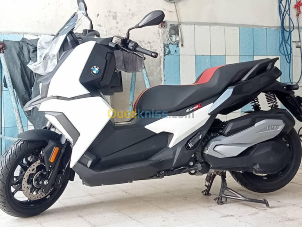 BMW BMW c400 X 2021