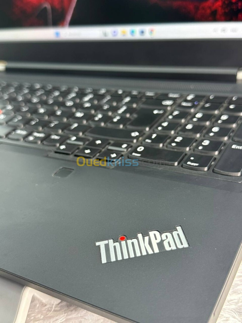 LENOVO ThinkPad 