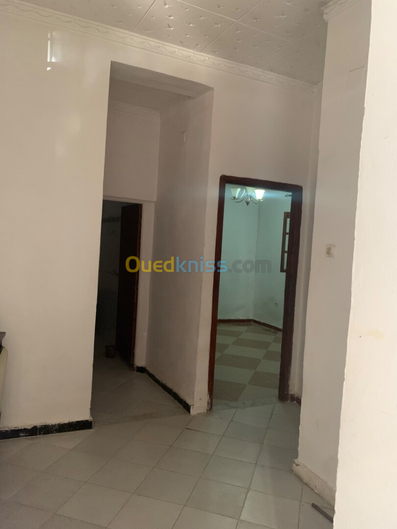 Location Appartement F2 Alger Birkhadem