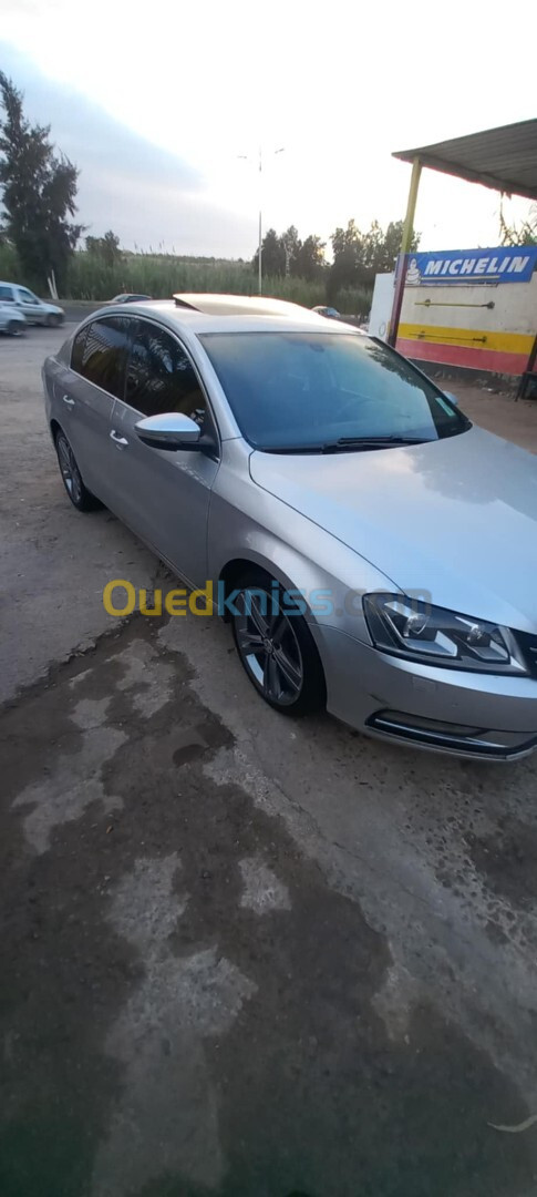 Volkswagen Passat CC 2011 Passat CC