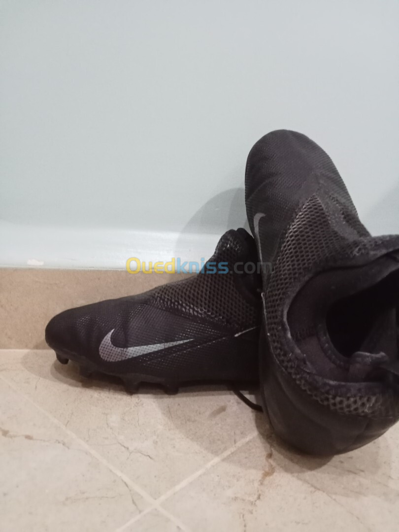 Chaussure de foot Nike 