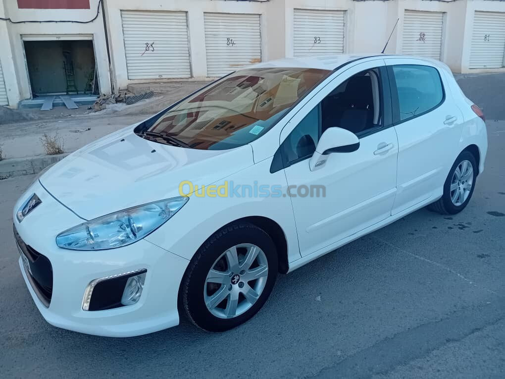 Peugeot 308 2013 