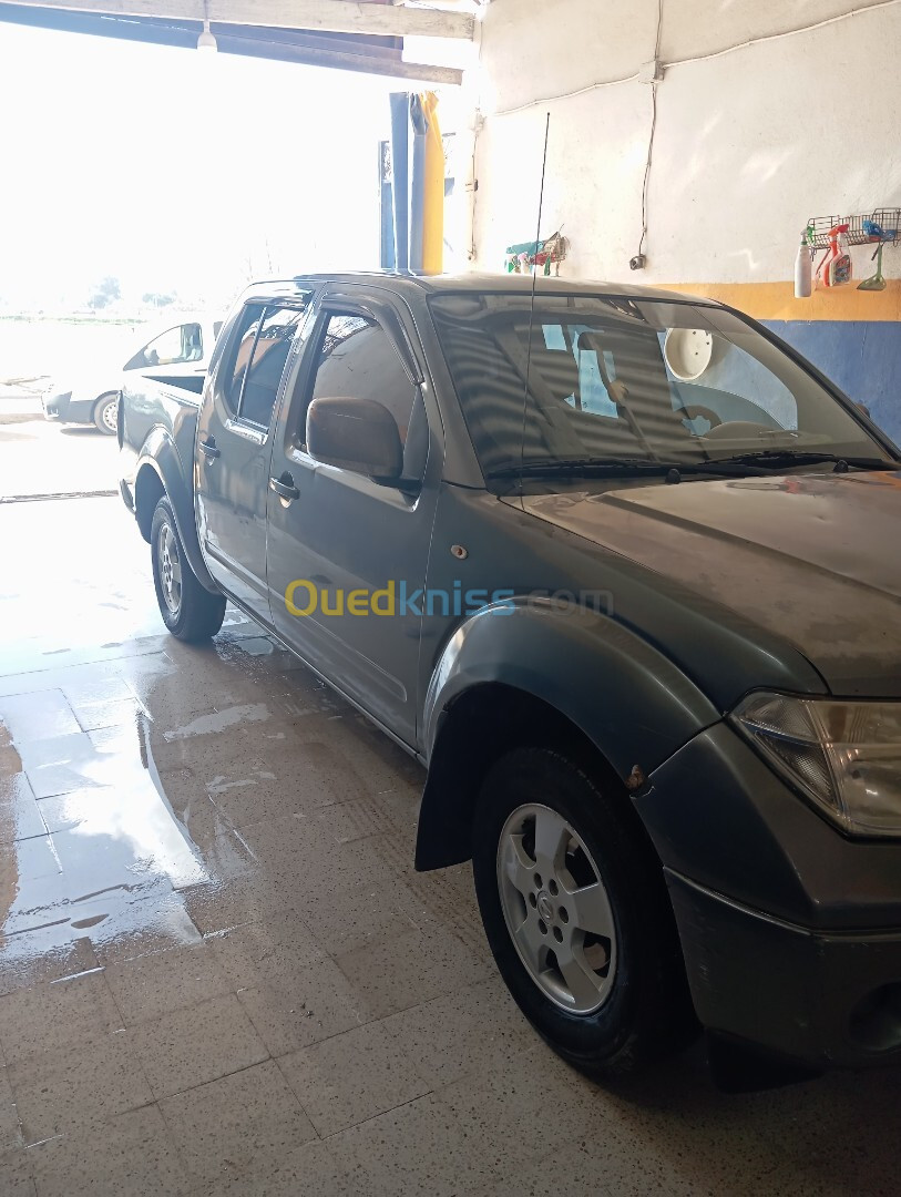 Nissan Navara 2012 Elegance 4x2