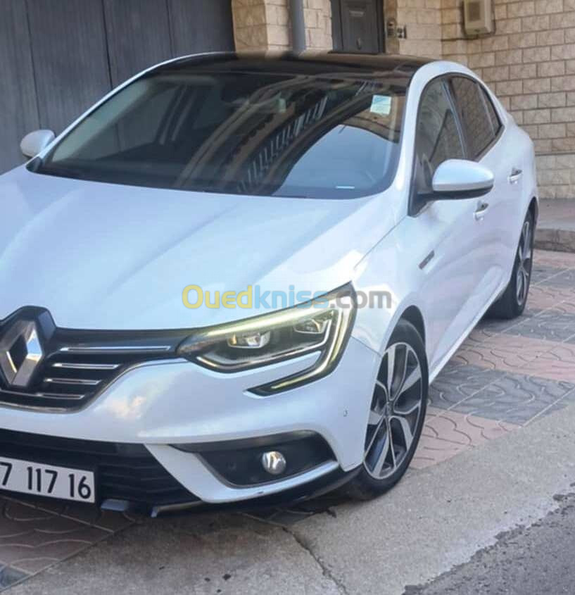 Renault megane4 2017 intence