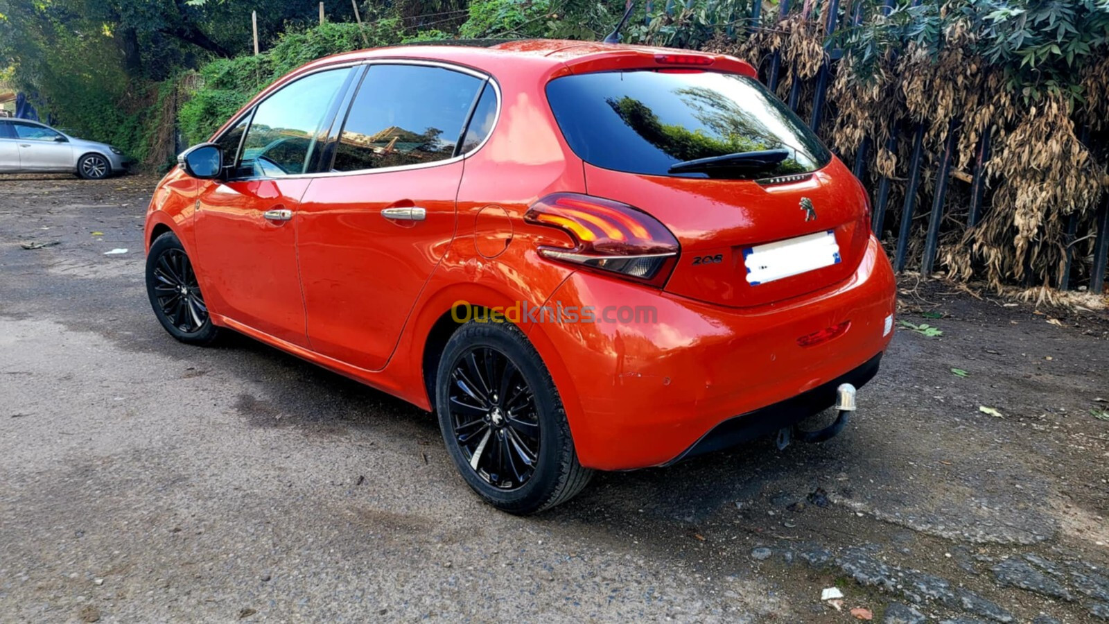 Peugeot 208 2015 Allure Facelift