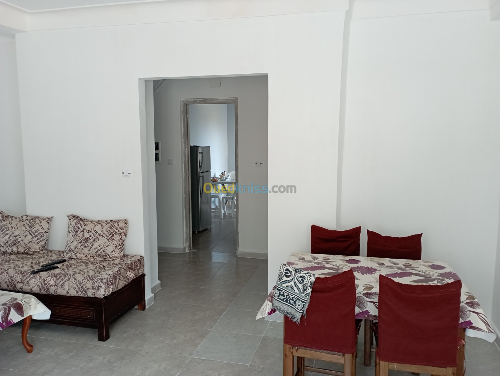 Location vacances Appartement F3 Tipaza Hadjeret ennous