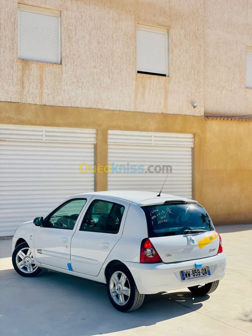 Renault Clio Campus 2015 Clio Campus