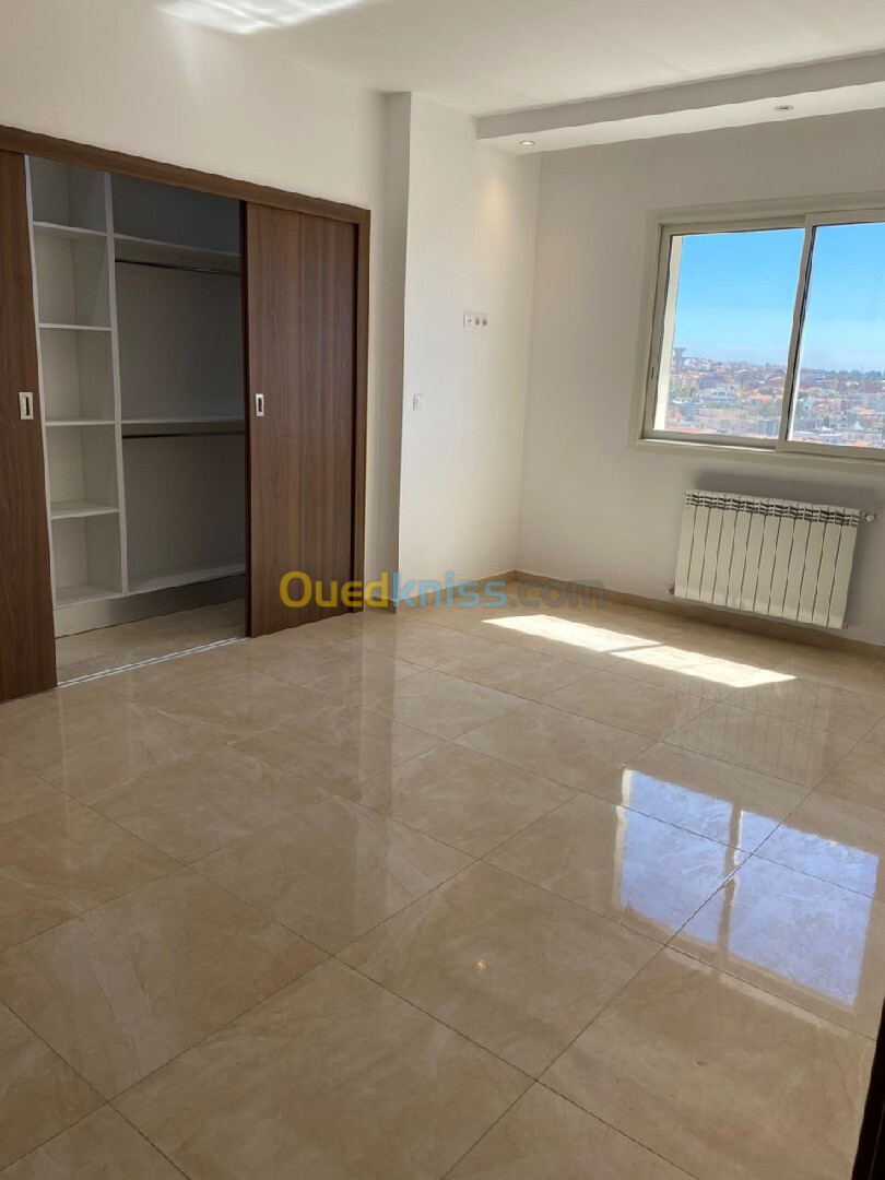 Vente Appartement F4 Alger Ain taya