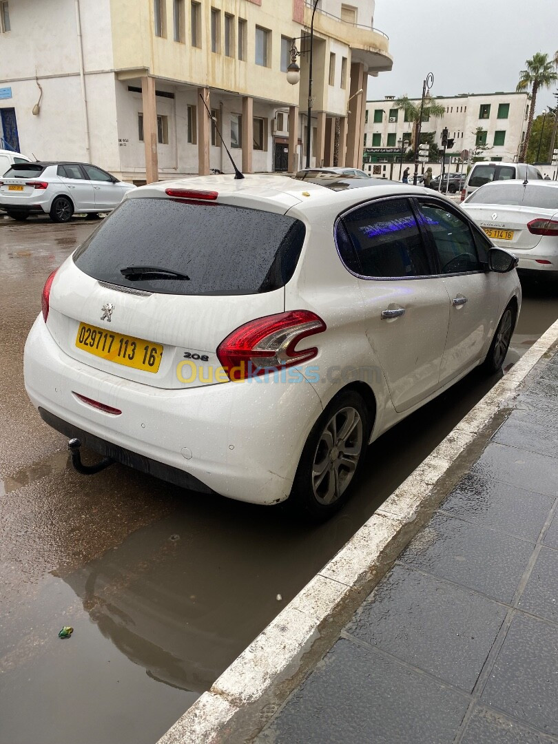 Peugeot 208 2013 Allure