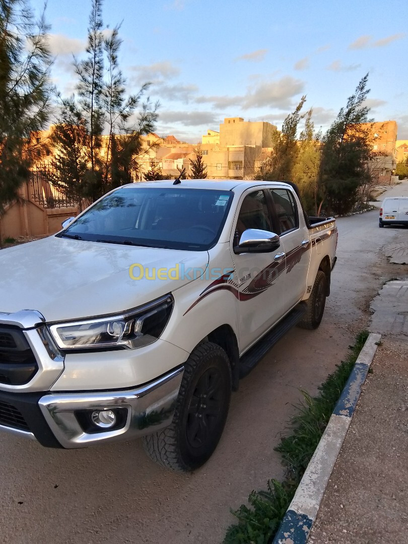 Toyota Hilux 2021 LEGEND DC 4x4