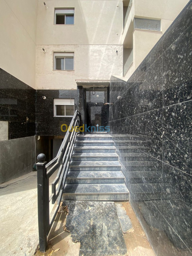 Vente Appartement F3 Alger El achour