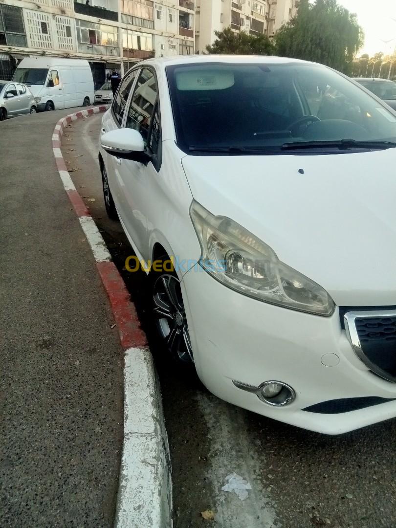 Peugeot 208 2013 Active