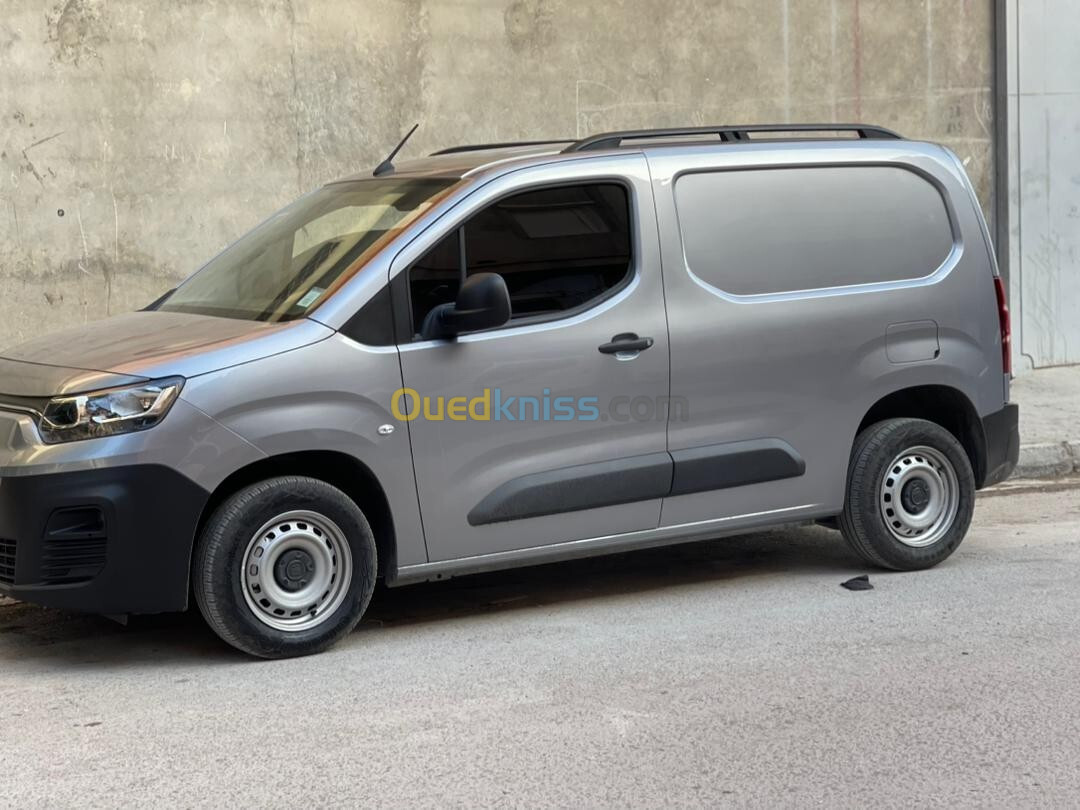 Fiat DOBLO 2024 DZ