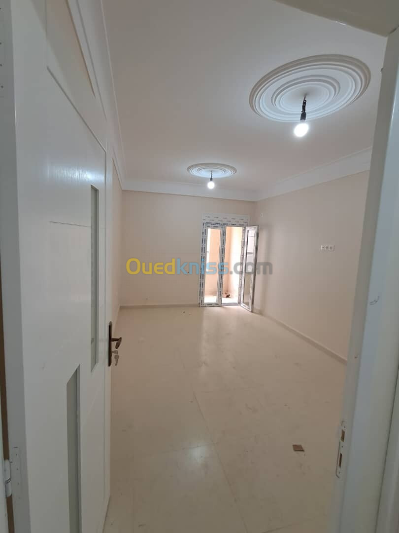 Vente Appartement F3 Alger Bordj el kiffan