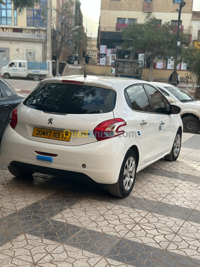 Peugeot 208 2013 208