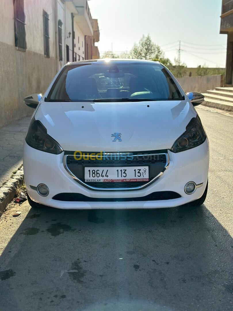 Peugeot 208 2013 Allure