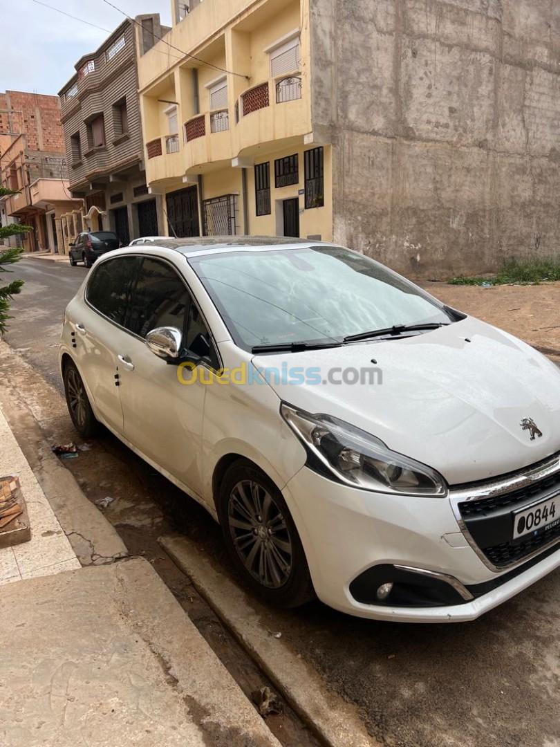 Peugeot 208 2019 Allure Facelift