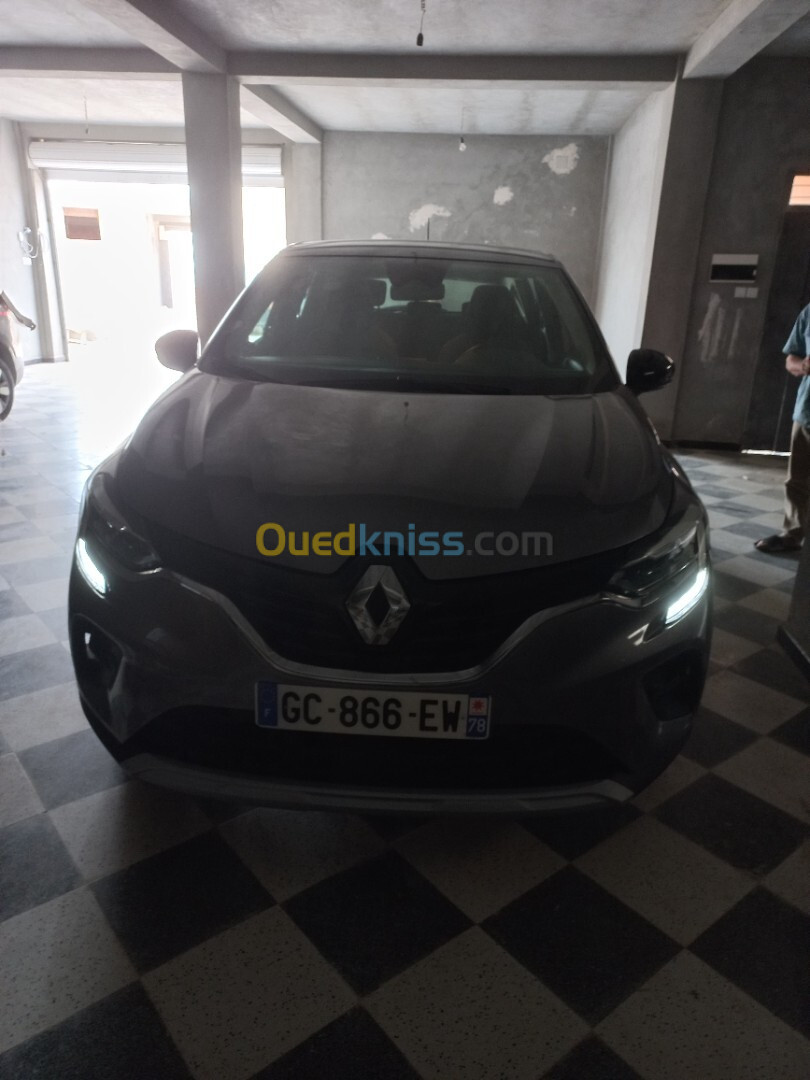 Renault Captur 2021 Intance