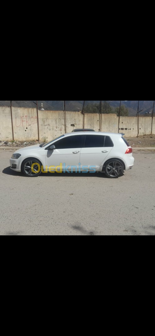 Volkswagen Golf 7 2014 Trendline +