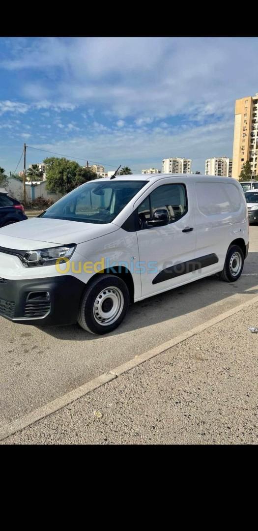 Fiat Doblo 2023 Fourgon