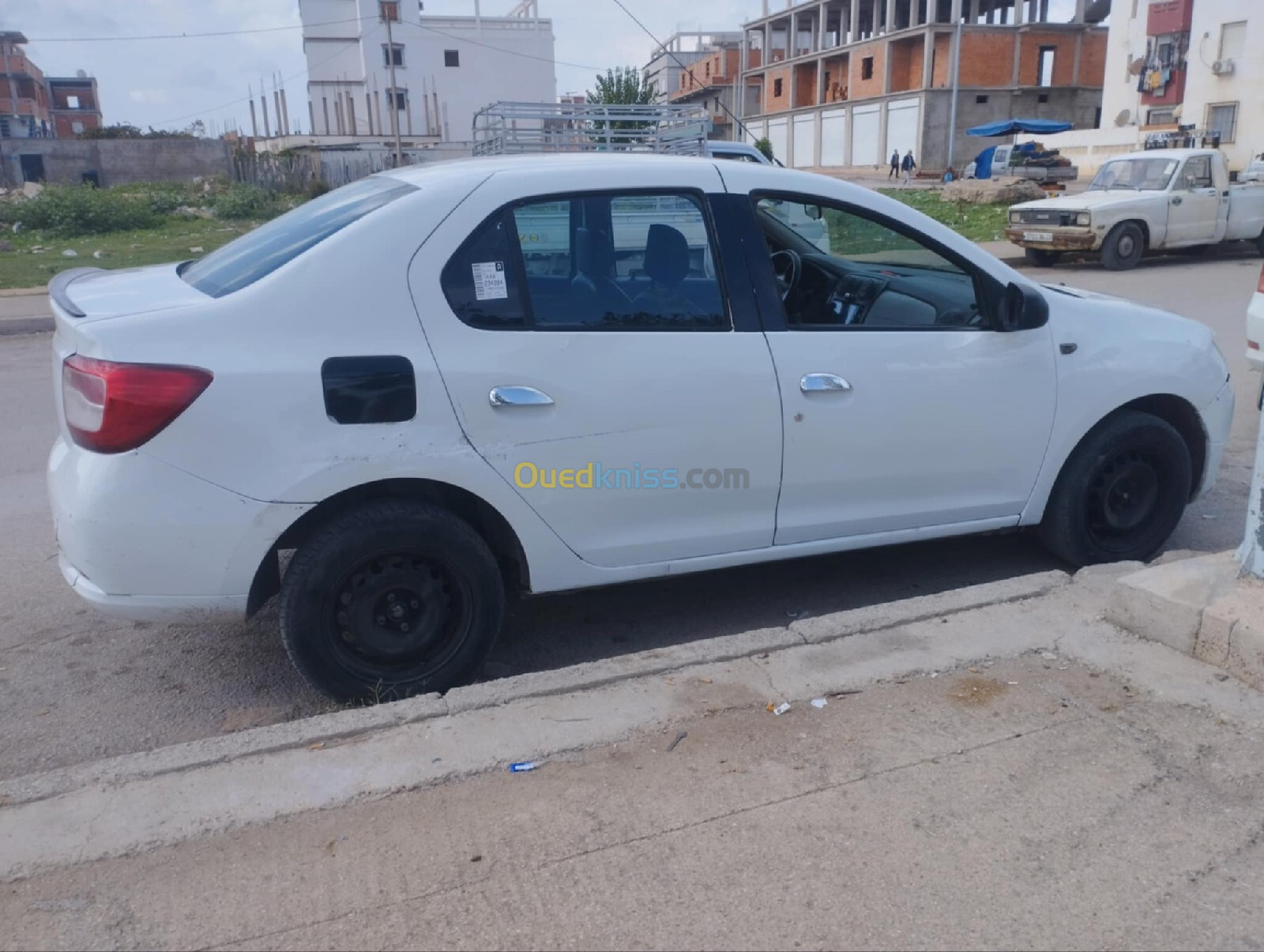 Dacia Logan 2013 