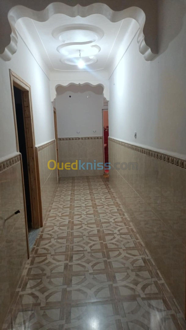 Location Niveau De Villa F3 Tipaza Tipaza