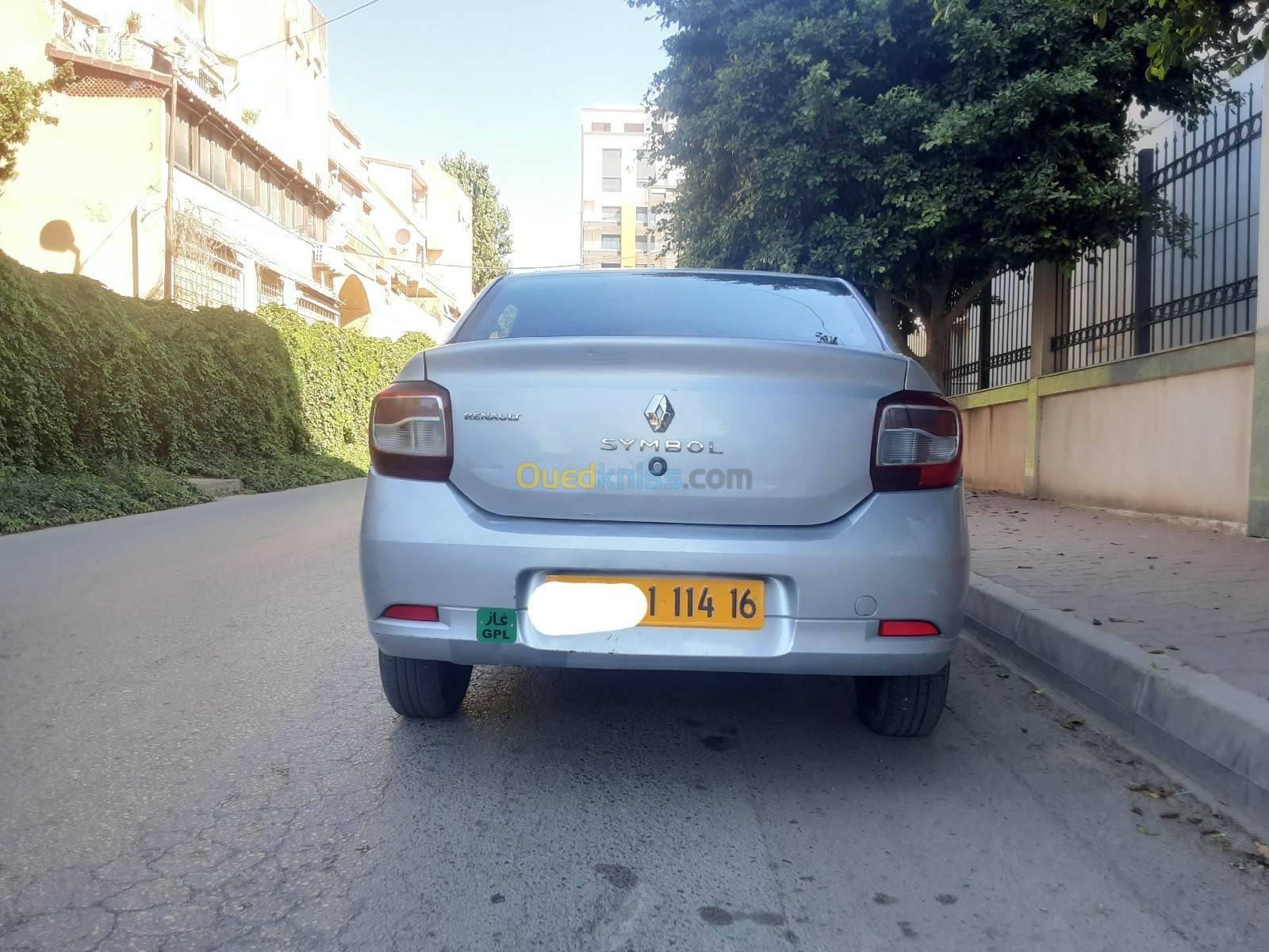 Renault سامبول 2014 