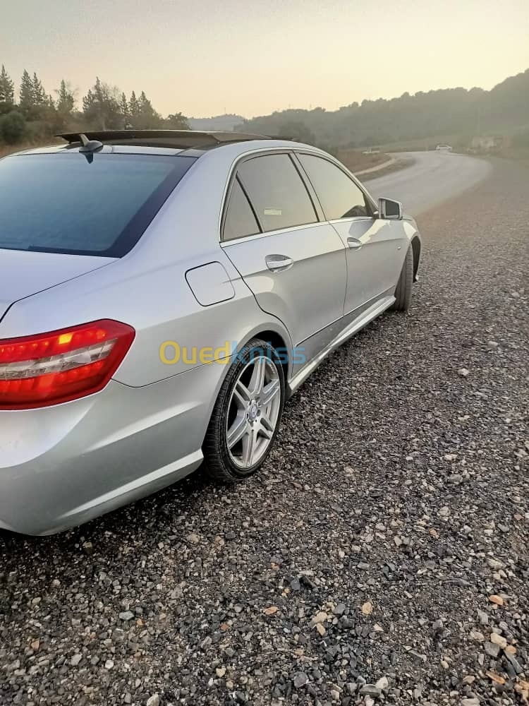 Mercedes Classe E 2011 AVANTGARDE Pack AMG