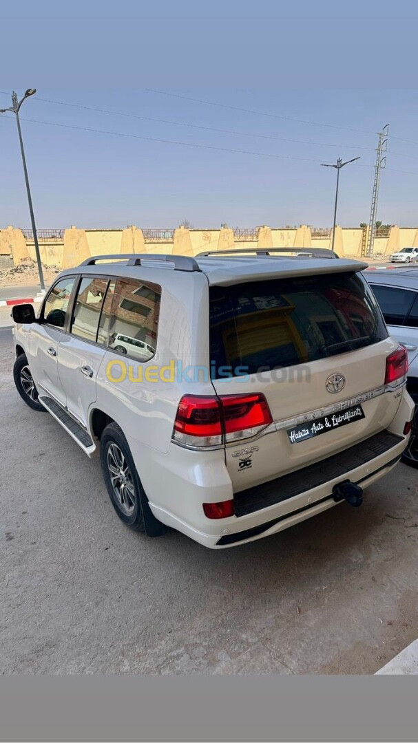 Toyota Urban Cruiser 2018 Landcruisers