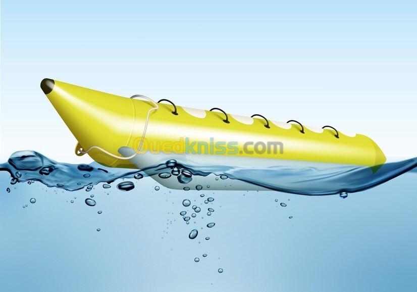 . Bateau  Gonflable Sous Forme De Banane 