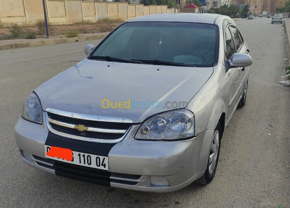 Chevrolet Optra 4 portes 2010 Optra 4 portes