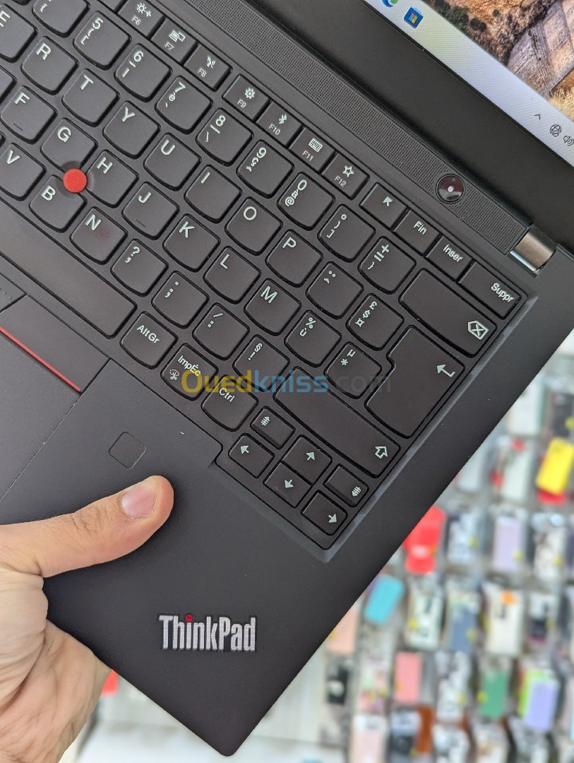 LENOVO THINKPAD  T490 I7-8TH GÉNÉRATION 16GB RAM 512 SSD  NVIDIA MX 250 2GB ECRAN 14" FULL HD