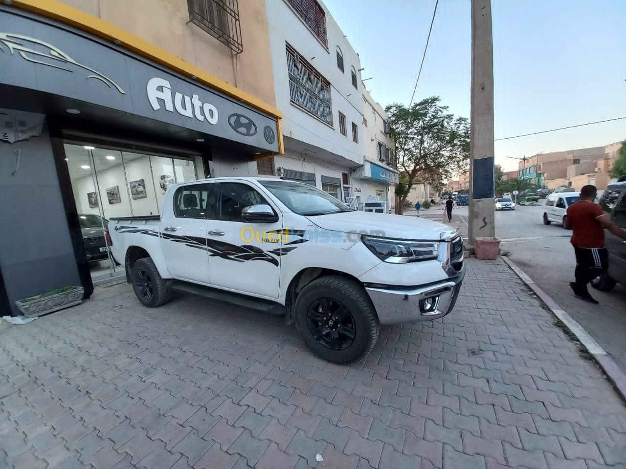 Toyota HILUX 2023 4*4