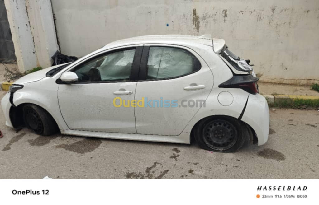 Toyota Yaris 2022 Accidenté