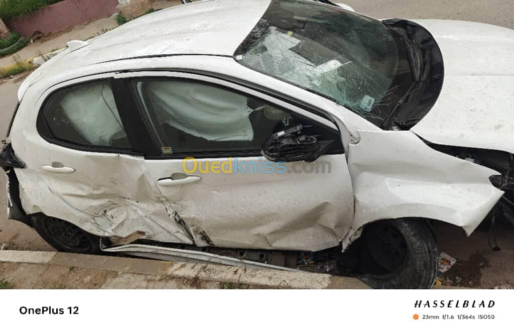 Toyota Yaris 2022 Accidenté