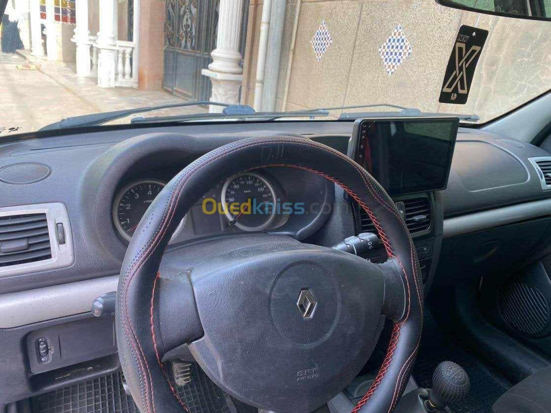 volant clio Renault (campus . Clio 3 . ) - Alger Algeria