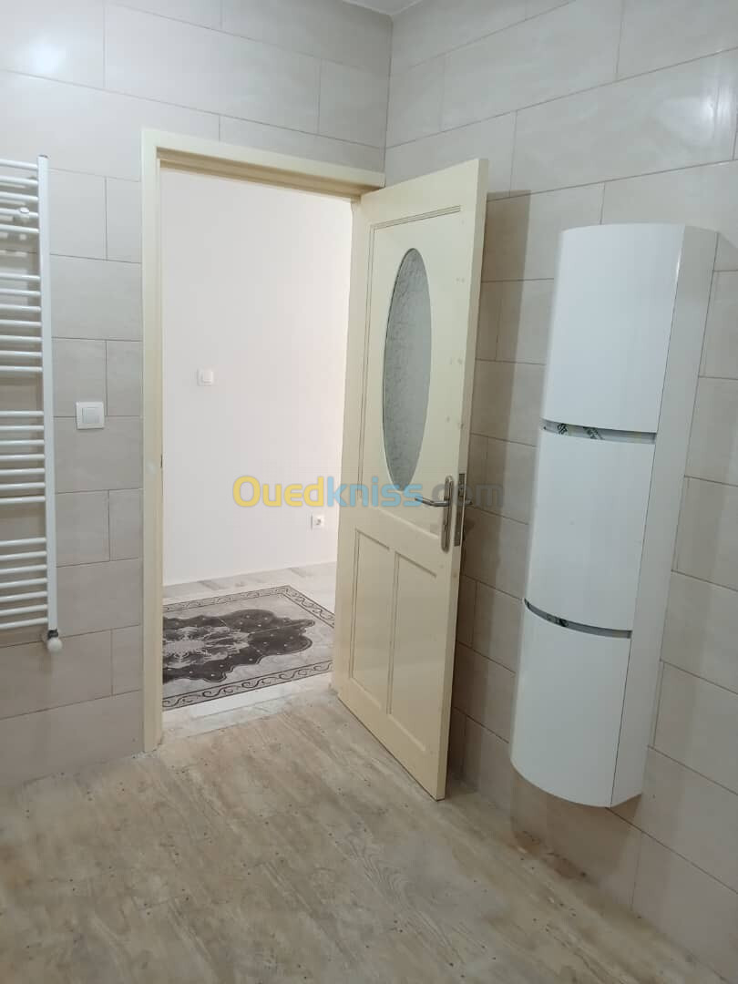 Vente Appartement F5 Alger Souidania