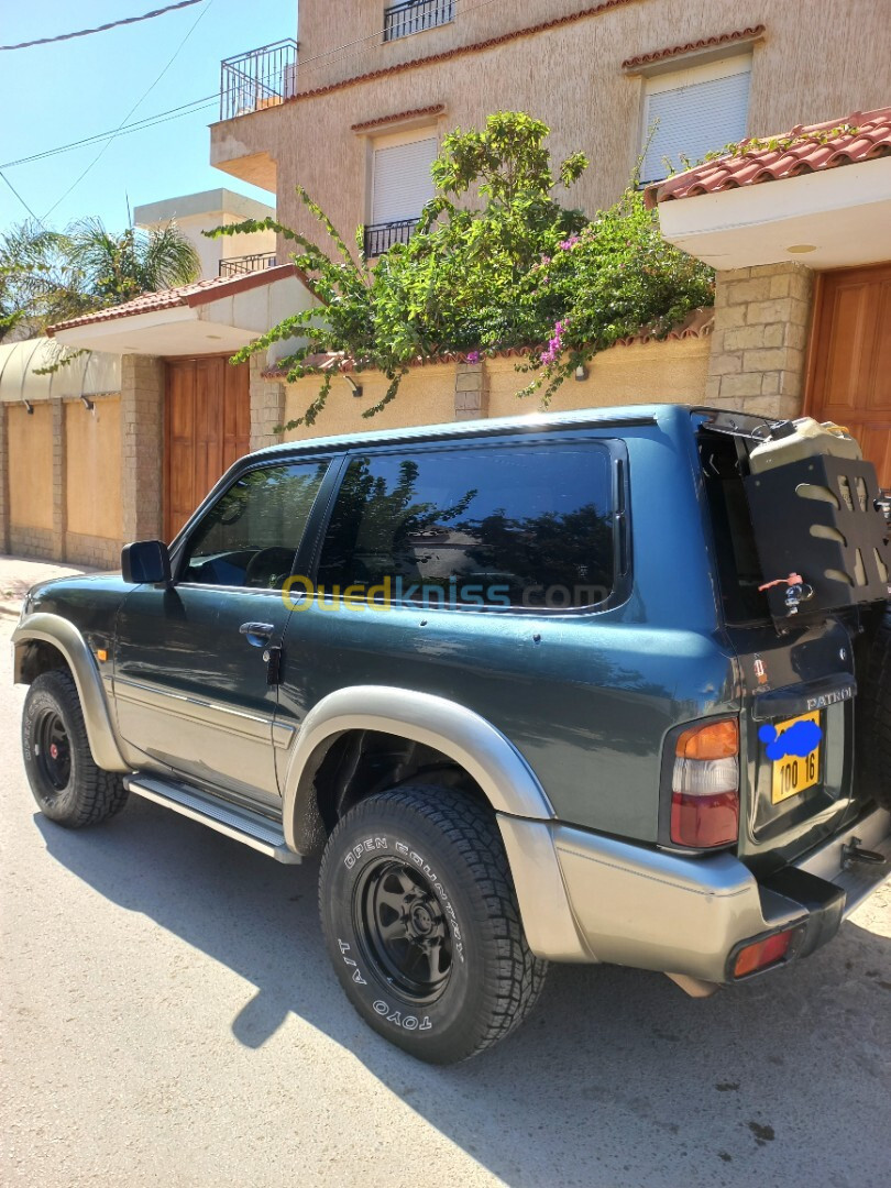 Nissan Patrol Court 2000 Y61