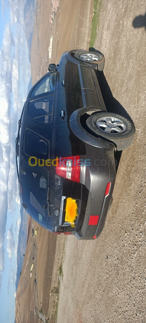 Kia سورينطو 2008 4/4