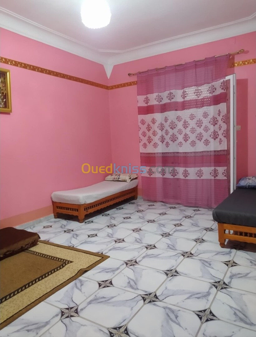 Location vacances Appartement F2 Mostaganem Hadjadj